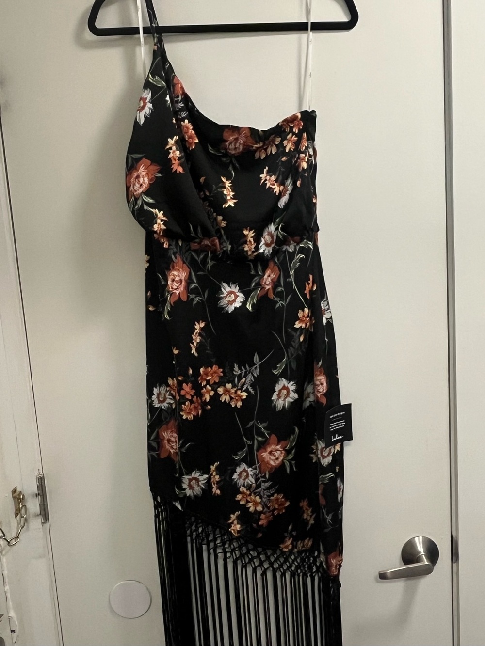 Lulu’s Asymmetrical Floral Fringe Slip Dress -NWT, size L